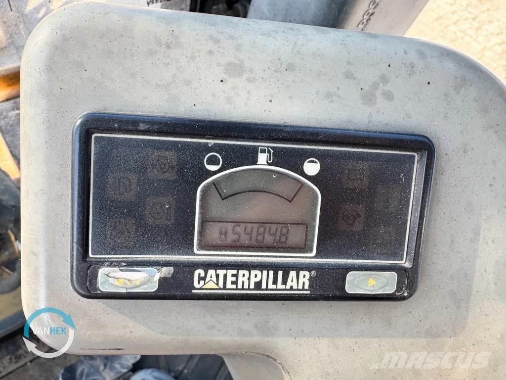 CAT 301.6C Мини екскаватори < 7 т