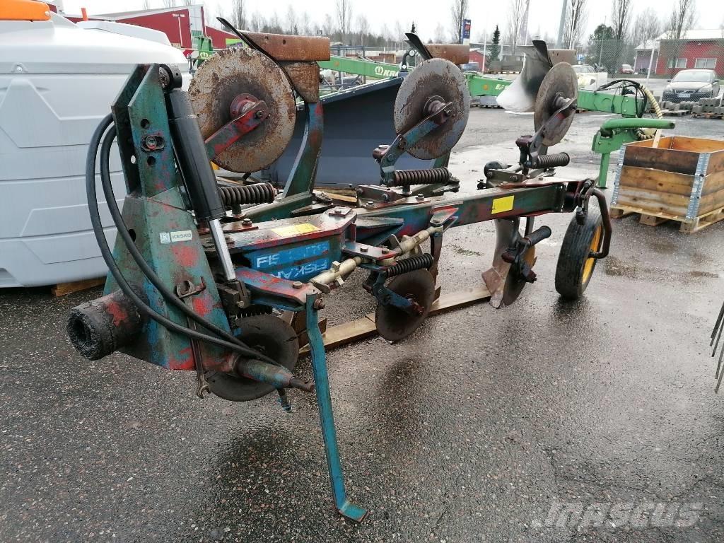 Fiskars AFK 398 Реверсивни плугове