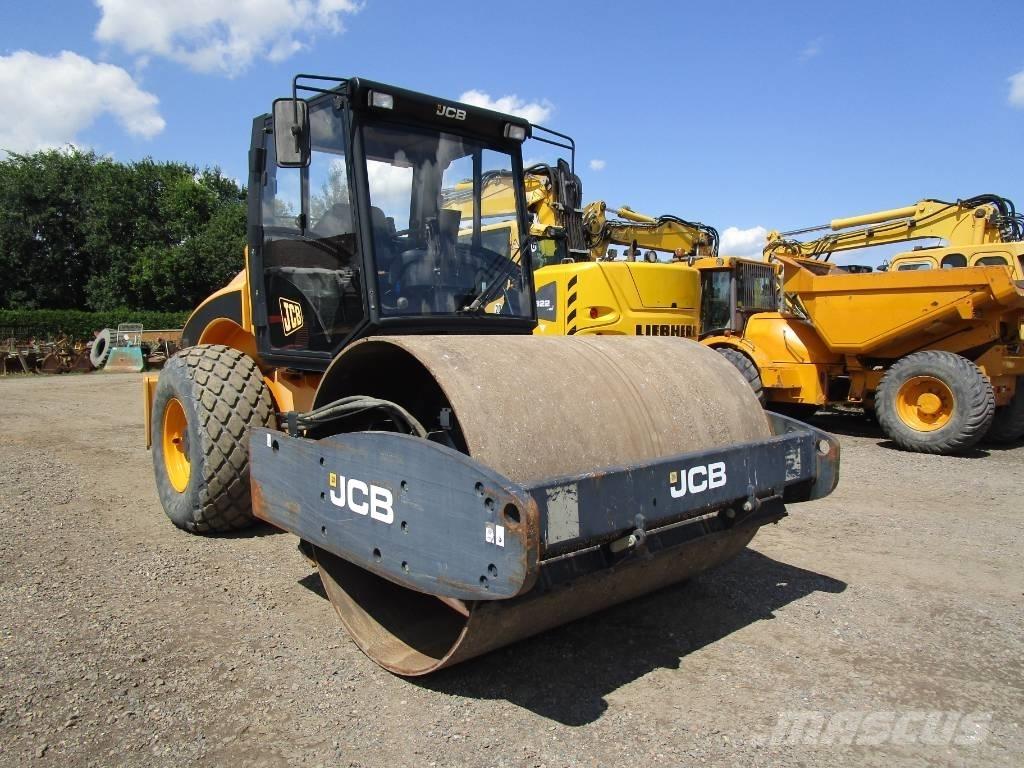 JCB VM 132   VM 137 Уплътнители за почва
