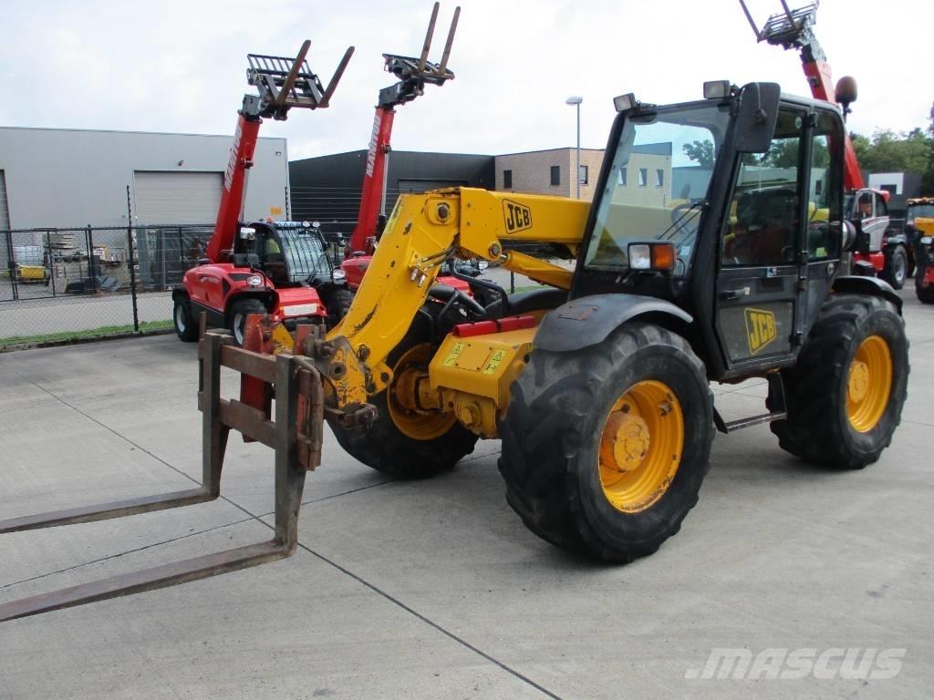 JCB 526 S (628) Телескопични товарачи