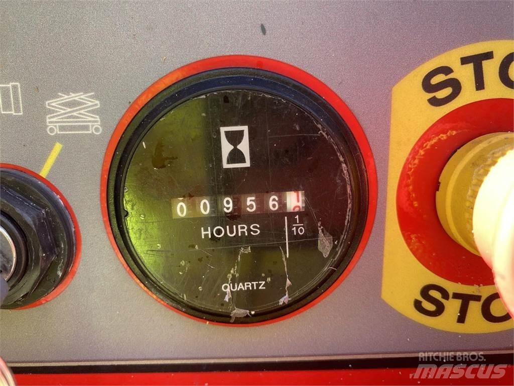 Manitou 120SC Ножични работни платформи
