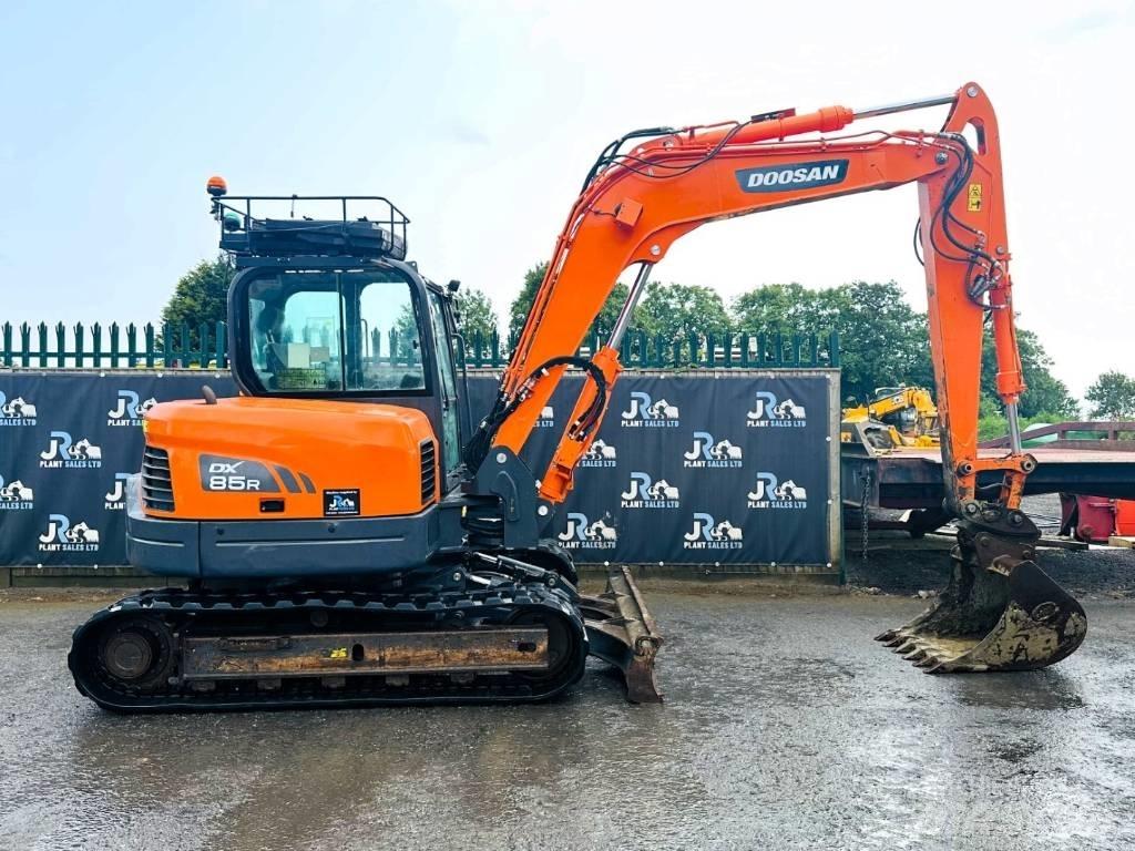 Doosan DX 85 R-3 Средни екскаватори 7т - 12т