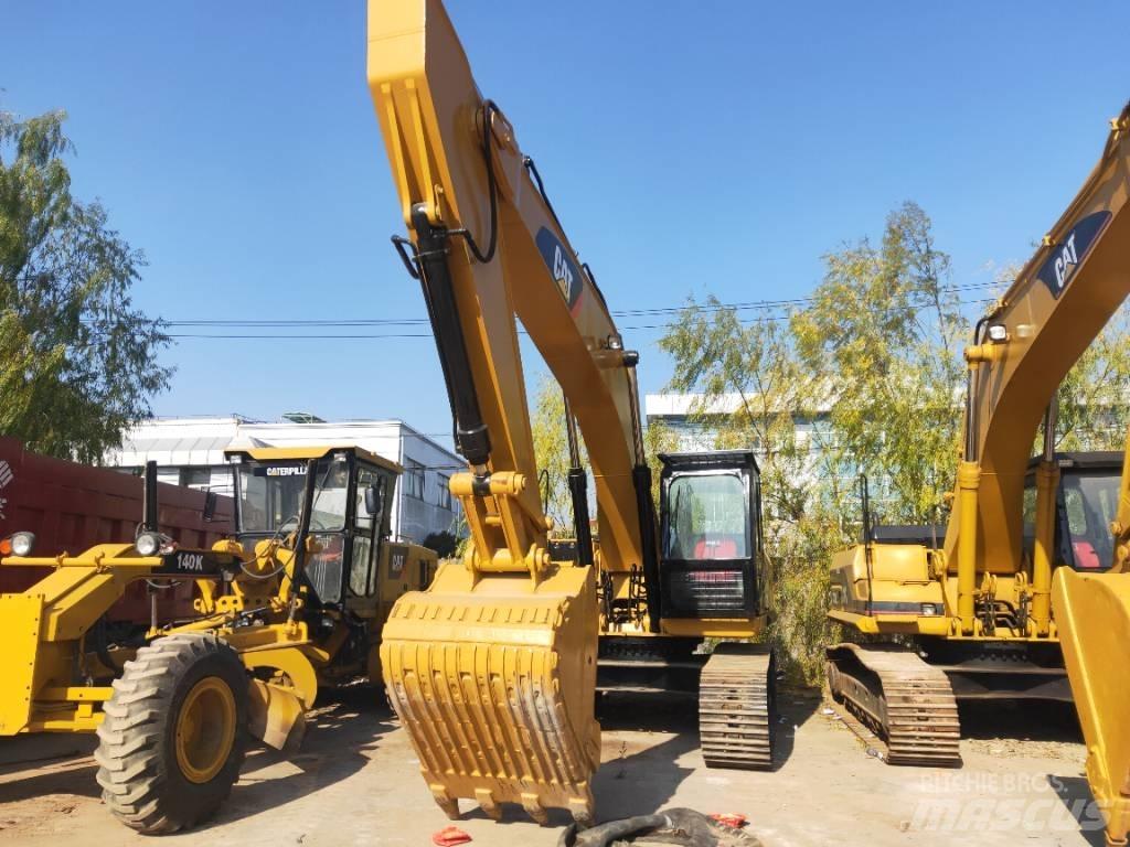 CAT 330 D Верижен екскаватор