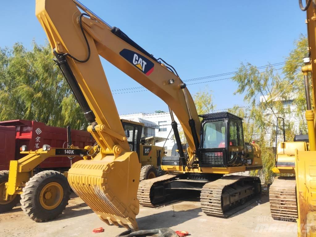 CAT 330 D Верижен екскаватор