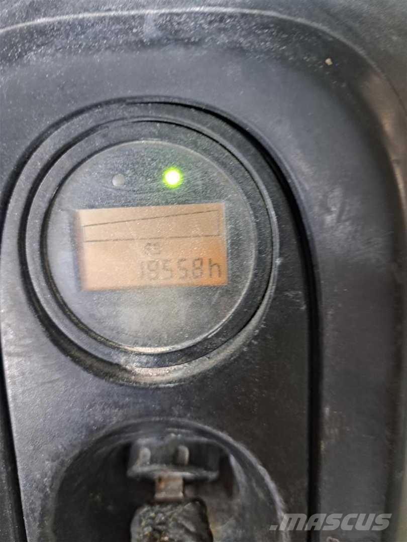 Linde T16 Колички високоповдигачи с теглич