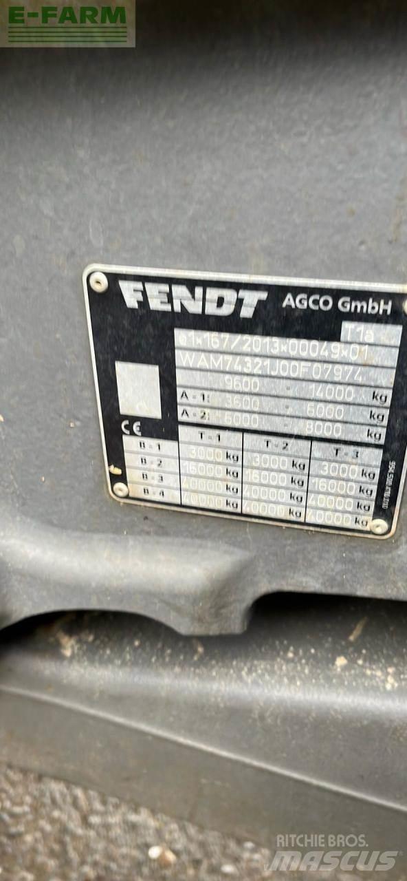Fendt 724 Трактори