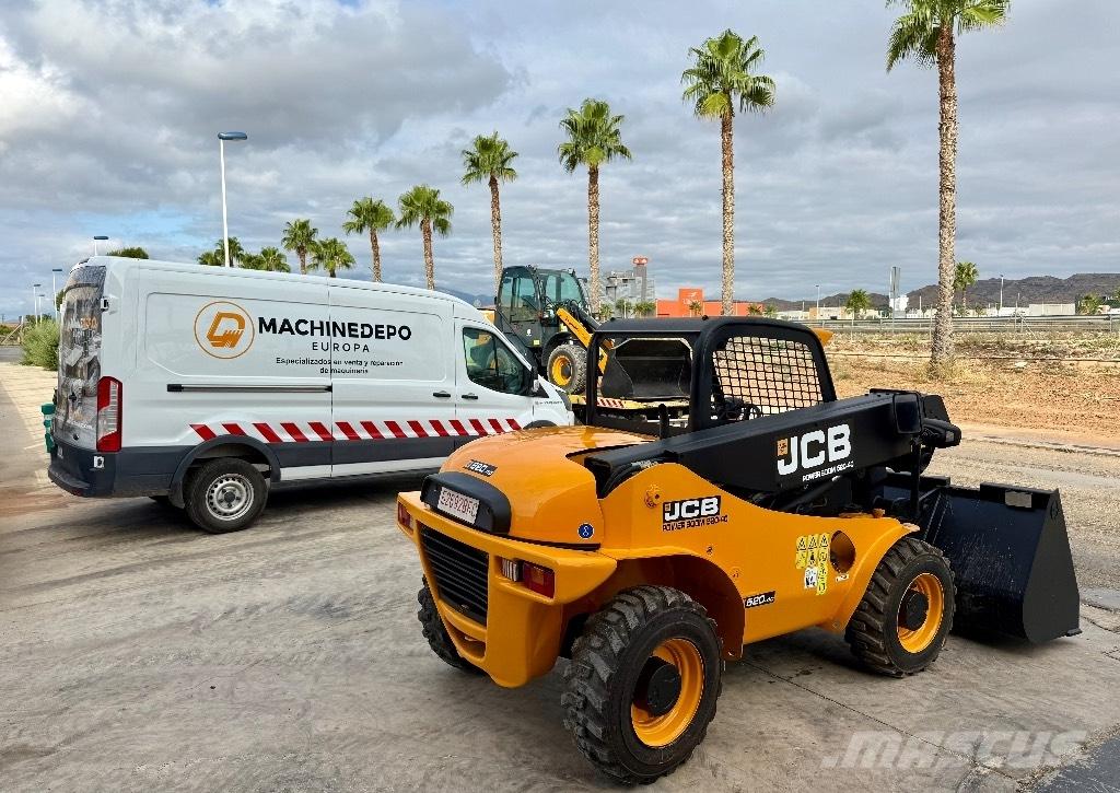 JCB 520-40 Телескопични товарачи