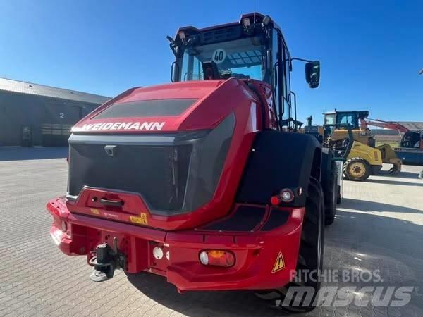 Weidemann 9580 T Телескопични челни товарачи
