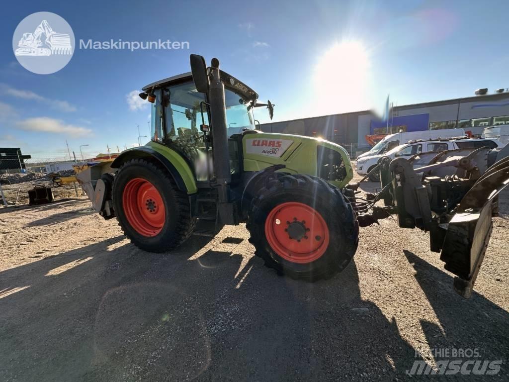 CLAAS Arion 410 Трактори