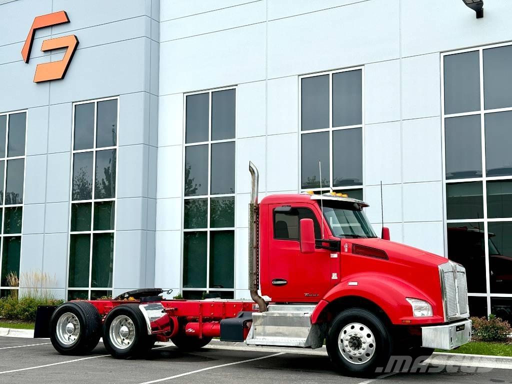 Kenworth T 880 Влекачи