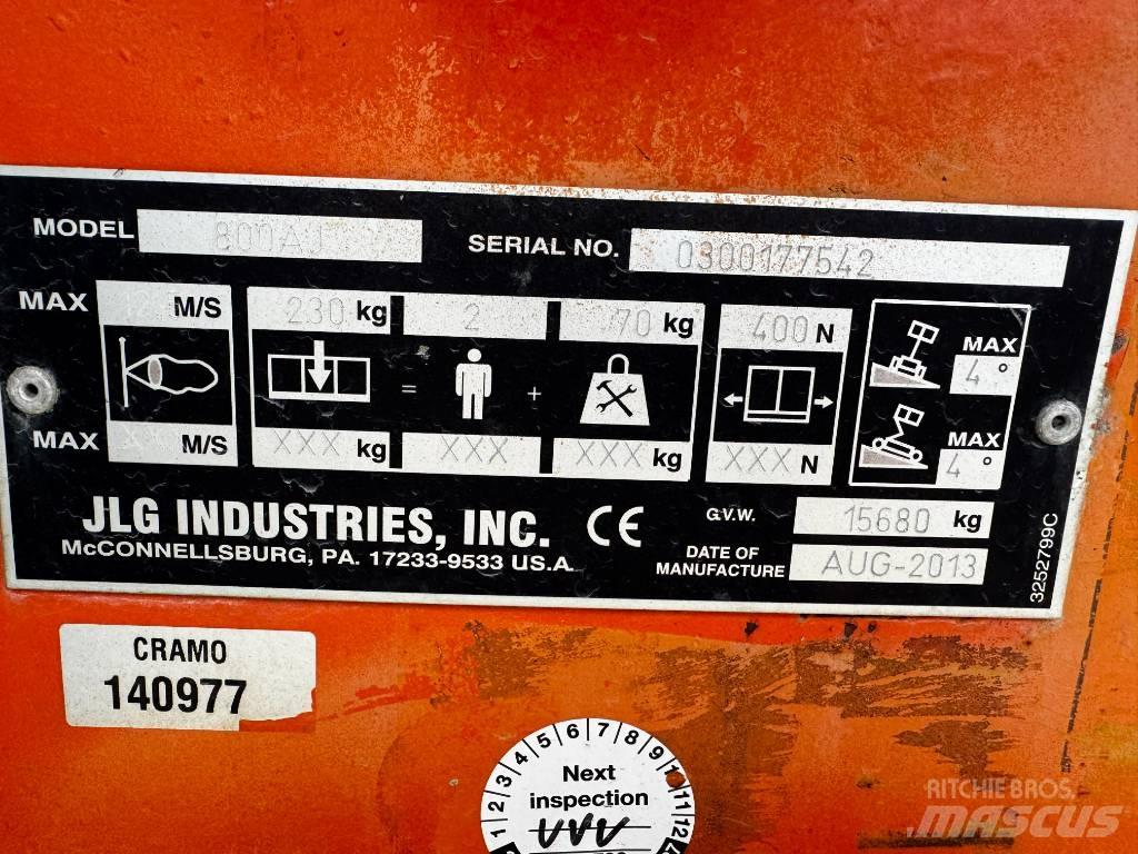 JLG 800AJ Съчленени стрелови подемници