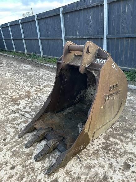  3' BUCKET, 80mm PINS Buckets