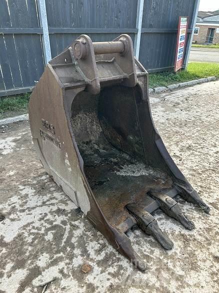  3' BUCKET, 80mm PINS Buckets