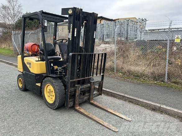 Daewoo G25E-3 Строителство - Други