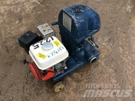 Honda 2 WATER PUMP Водни помпи
