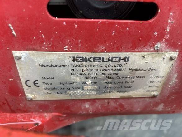Takeuchi TB295W Верижен екскаватор