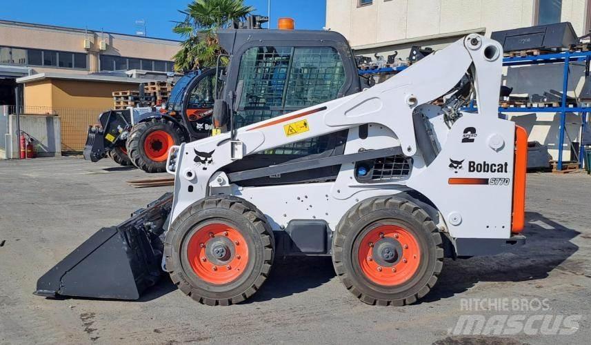Bobcat S770HF Мини товарачи
