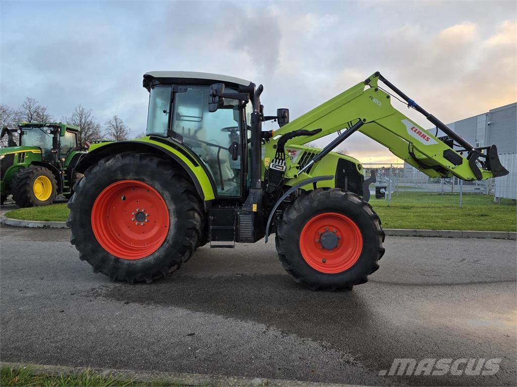 CLAAS Arion 440 Трактори