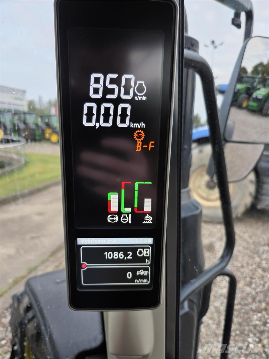 John Deere 6120M Трактори