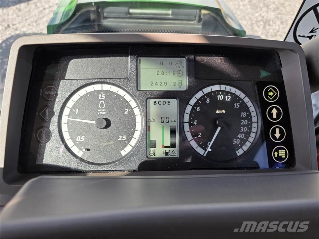 John Deere 6155M Трактори