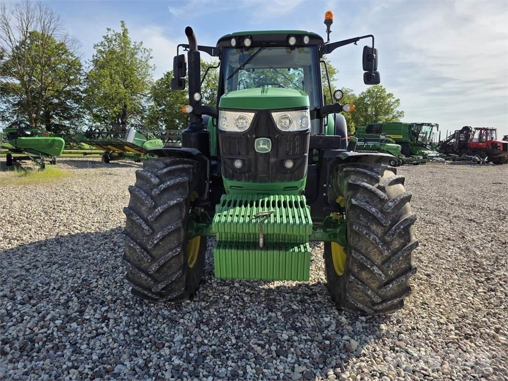 John Deere 6155M Трактори