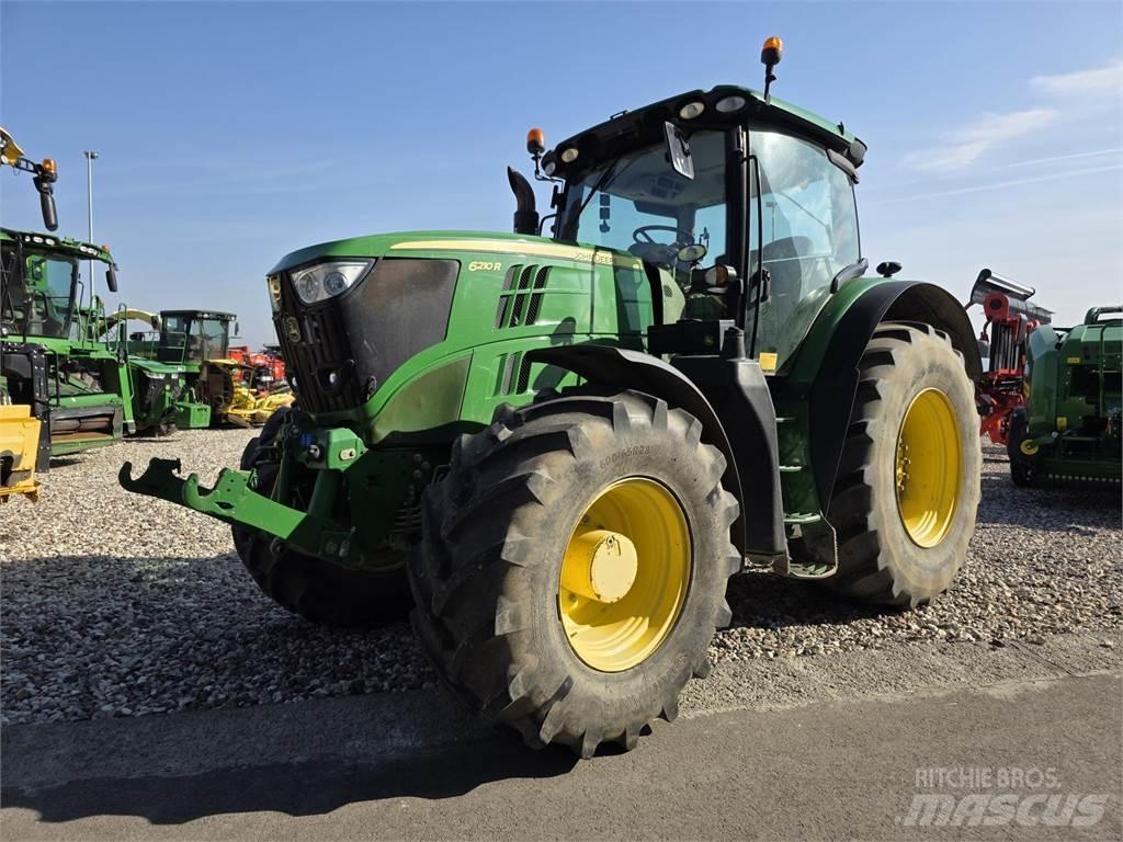 John Deere 6210R Трактори