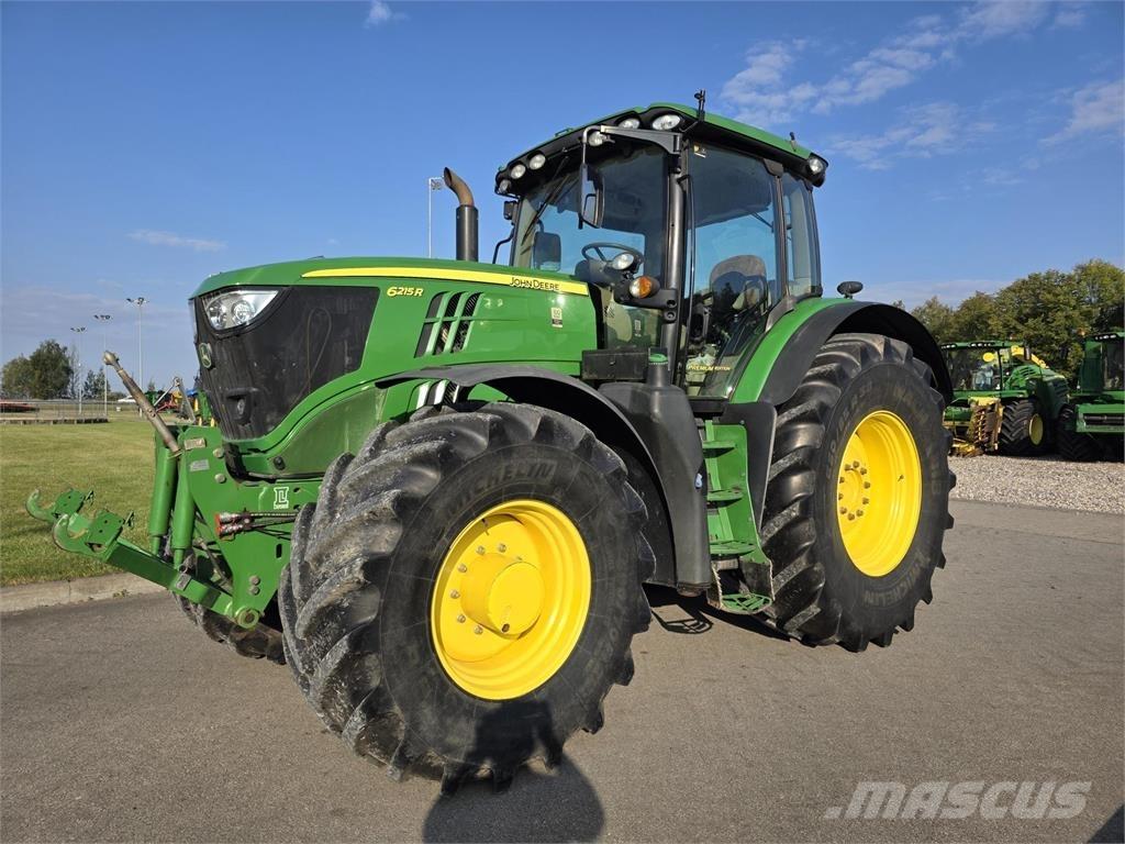 John Deere 6215R Трактори