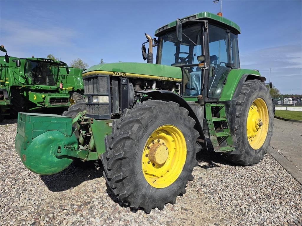 John Deere 7800 Трактори
