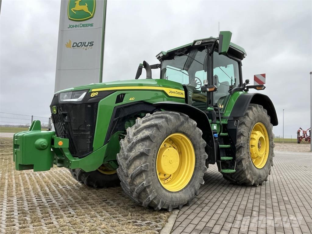 John Deere 8R410 Трактори