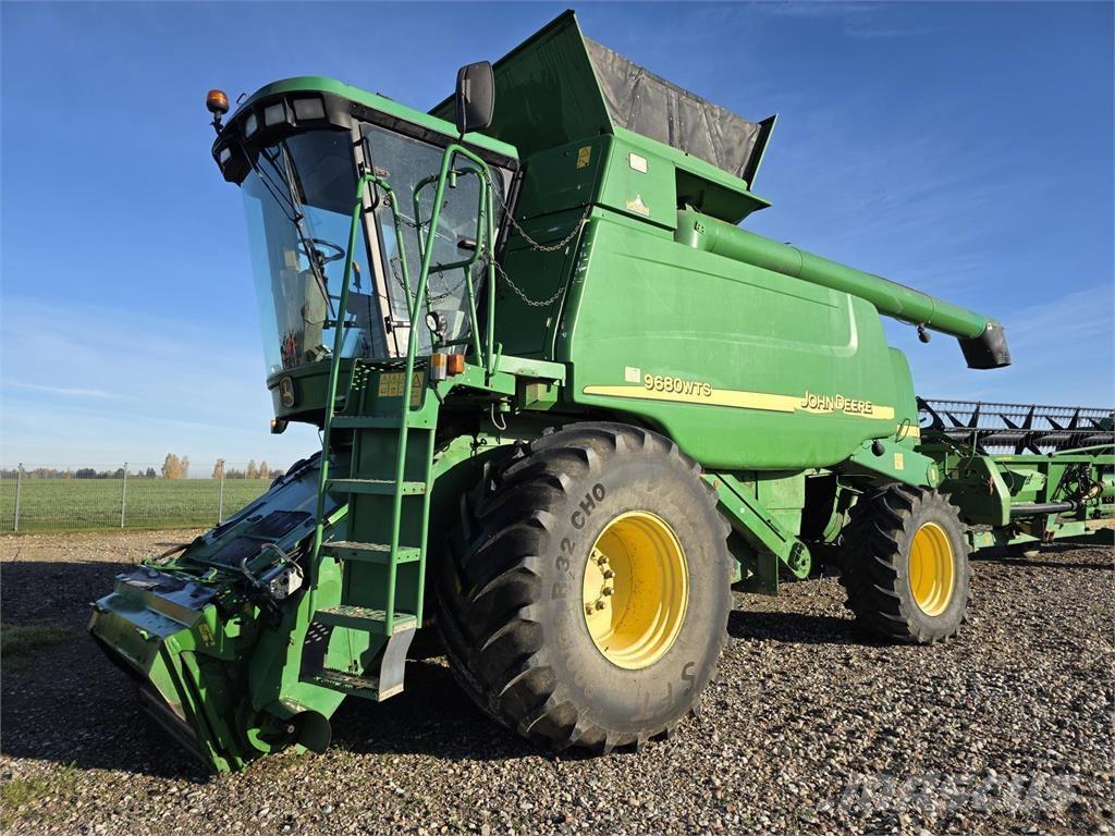 John Deere 9680 WTS Комбайни