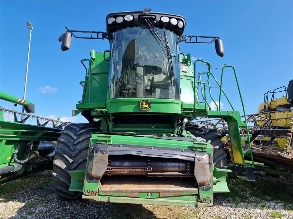 John Deere S690 Комбайни