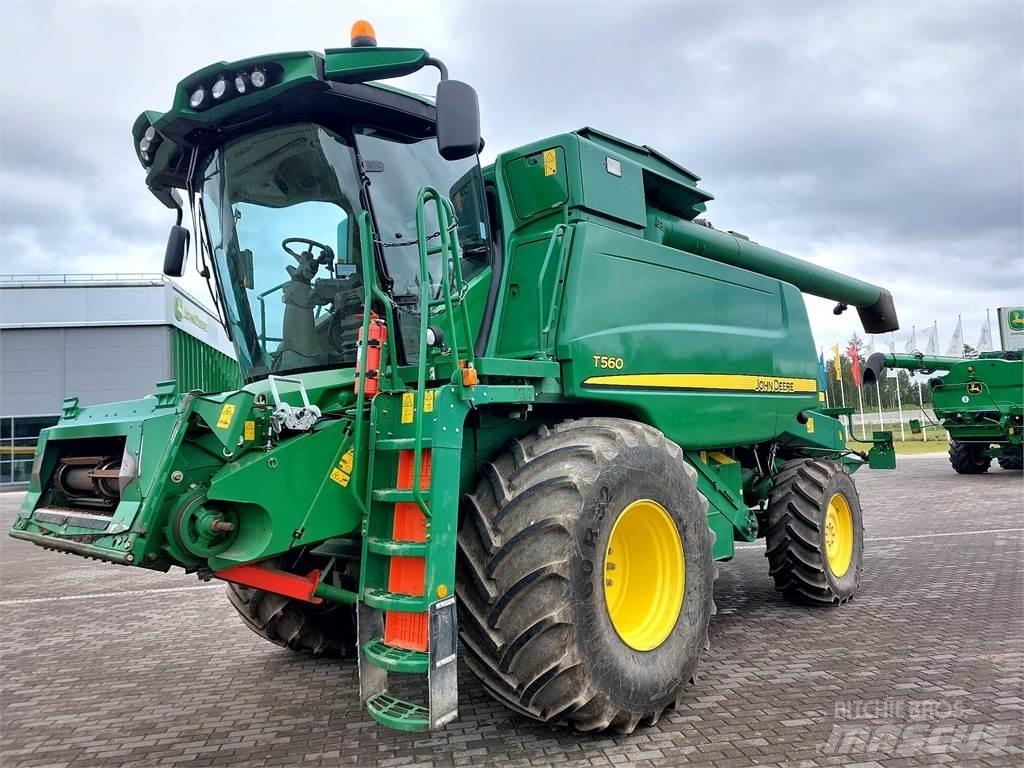John Deere T560 Комбайни