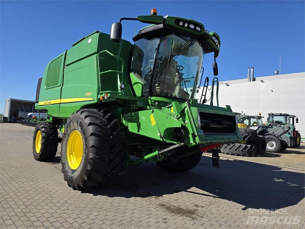 John Deere T660 Комбайни