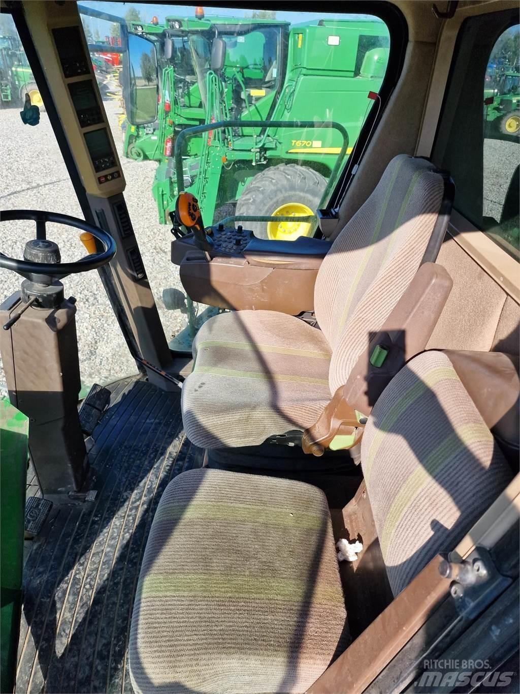 John Deere T670 Комбайни