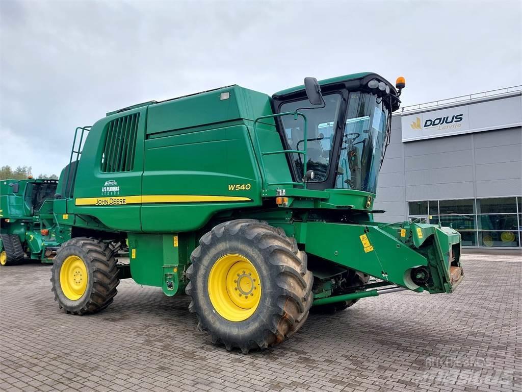 John Deere W540 Комбайни