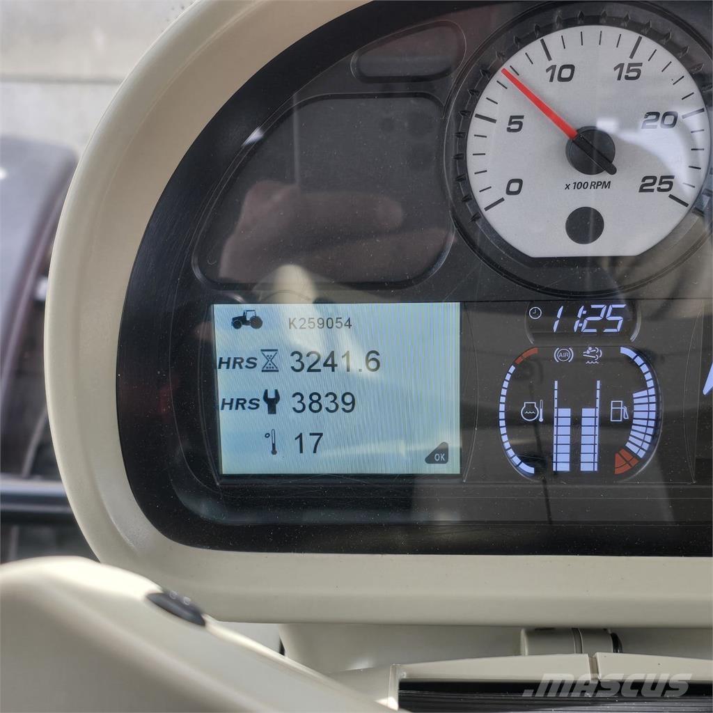 Massey Ferguson 7726 Трактори