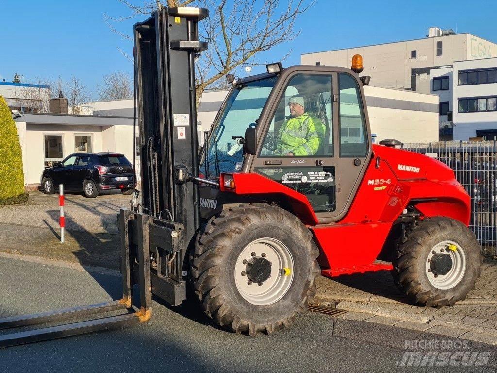 Manitou M50.4 Камиони за херавни местности