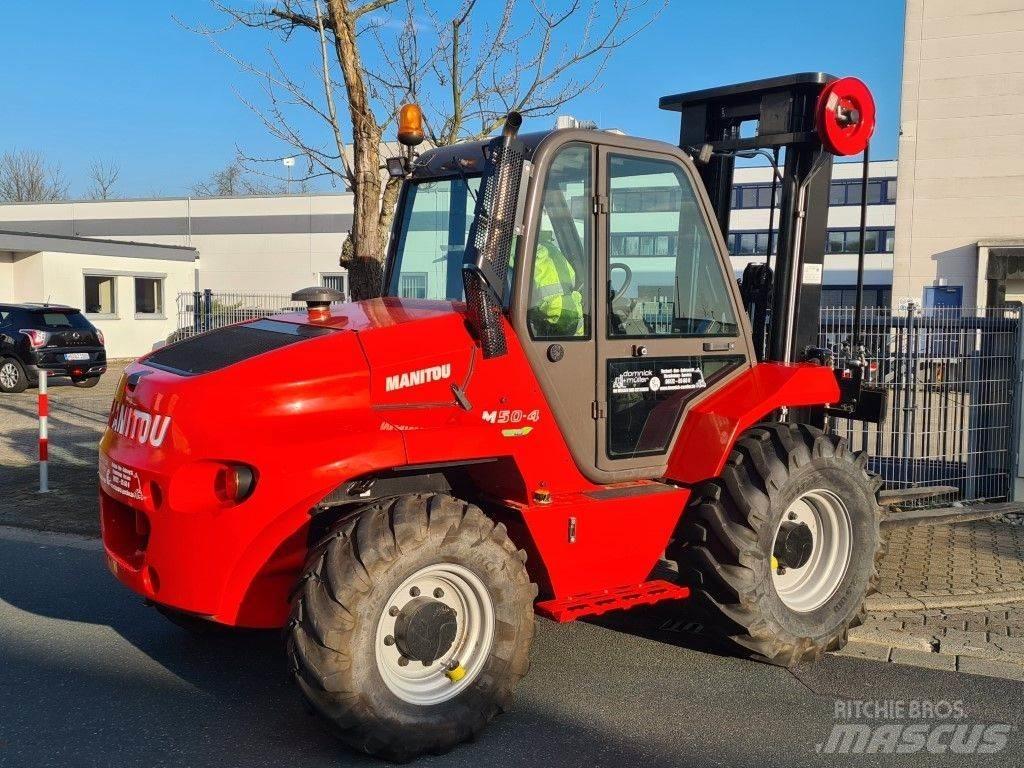 Manitou M50.4 Камиони за херавни местности
