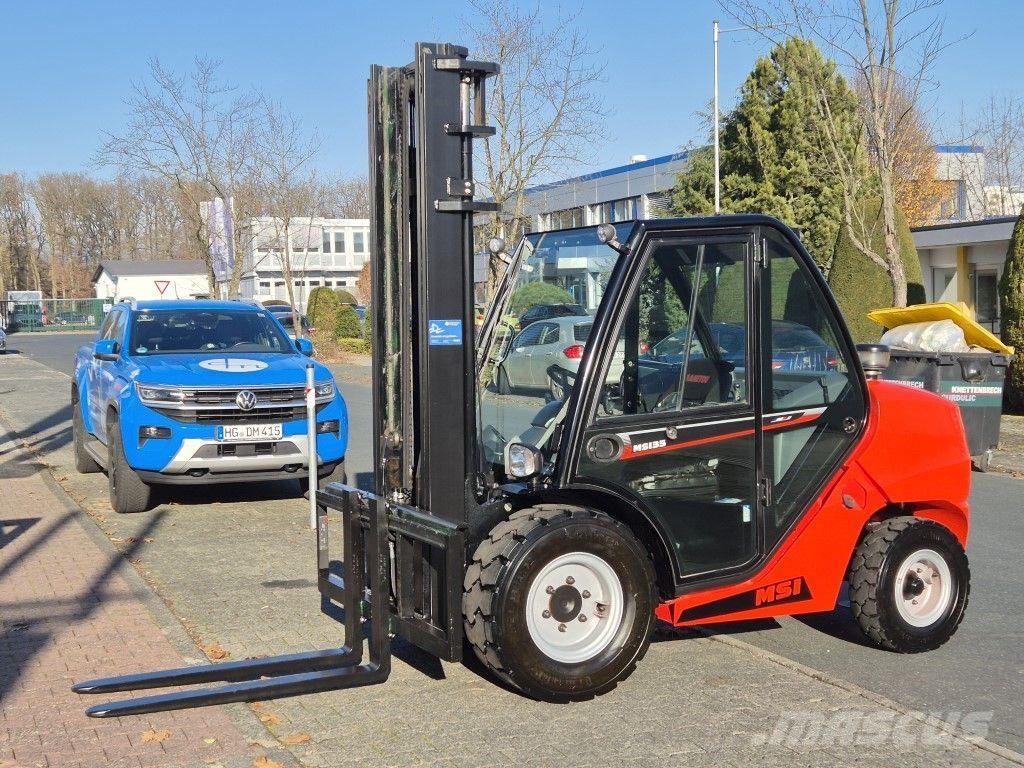 Manitou MSI 35 Камиони за херавни местности