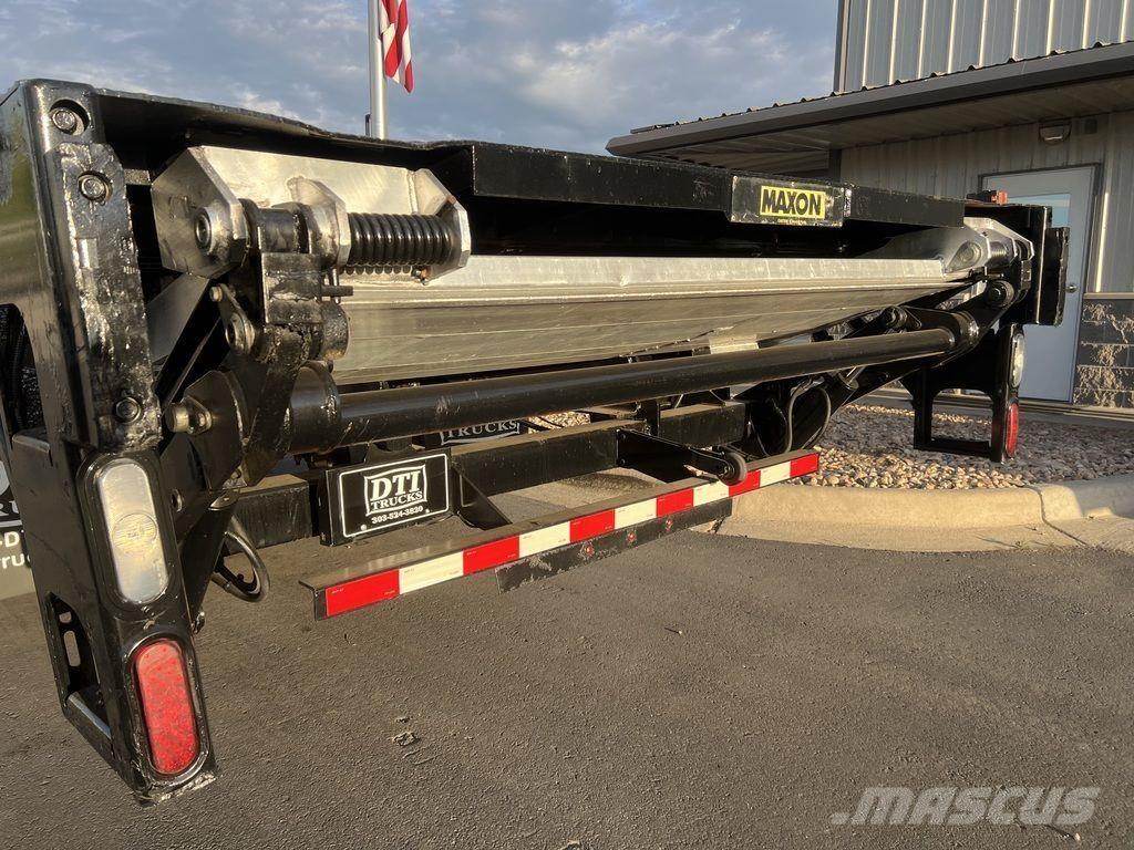 Maxon GTP3000 Асансьори за стоки и мебели