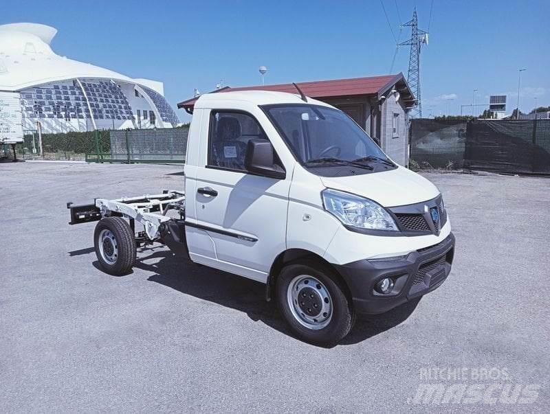 Piaggio Porter NP6 Фургони
