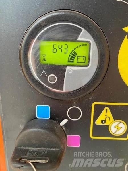 JLG TOUCAN 10 E Съчленени стрелови подемници