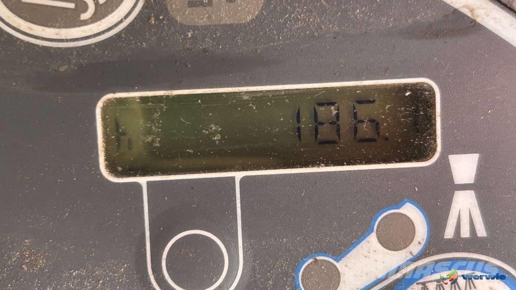 Hamm HD 10 VV Двойни барабанни ролки
