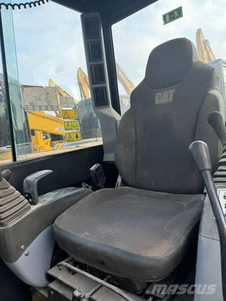 CAT 306E2 Мини екскаватори < 7 т