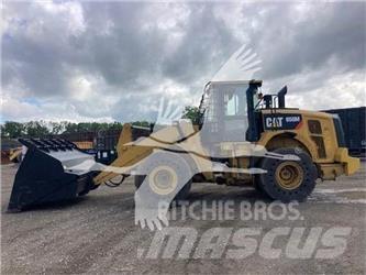 CAT 950M Колесни товарачи