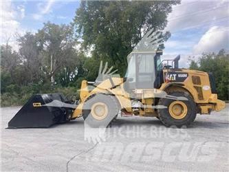 CAT 950M Колесни товарачи