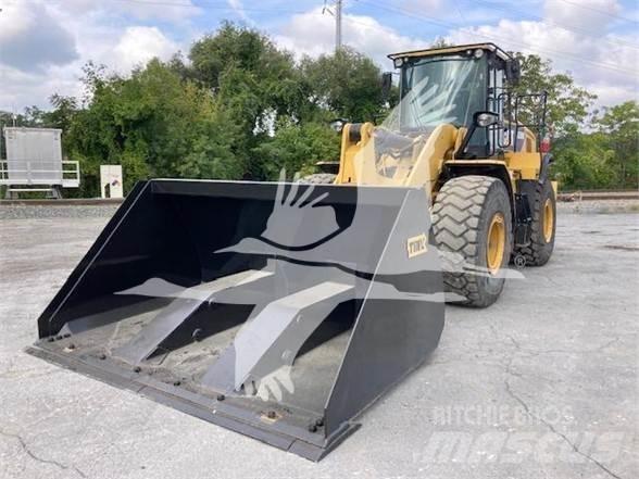 CAT 950M Колесни товарачи
