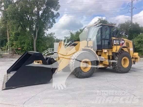 CAT 950M Колесни товарачи