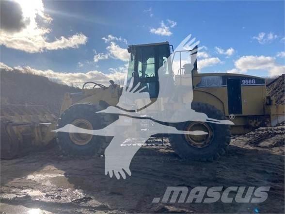 CAT 966G Колесни товарачи