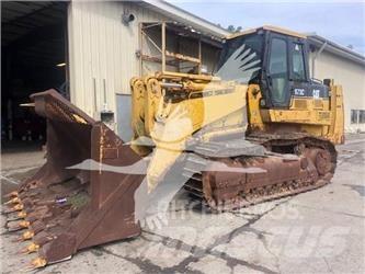 CAT 973C Верижен товарач